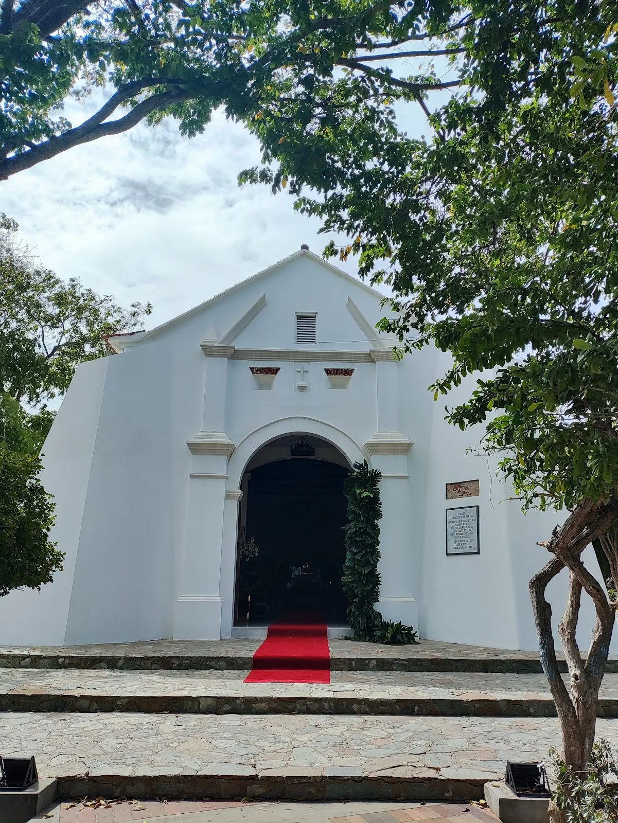 Santuario del Santisimo "Cristo del Buen Viaje" - Foto 3 | Guía Margarita