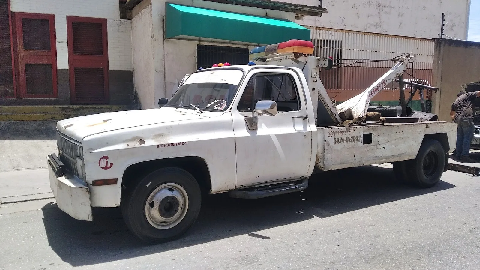 Servicio de Grúa Luis Mario