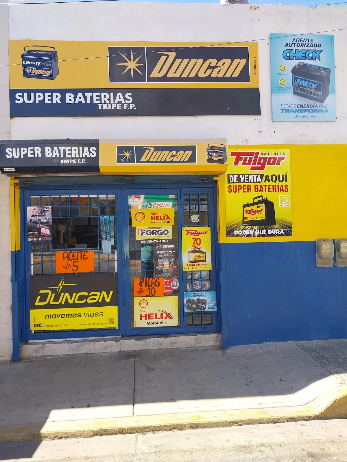 Súper Baterias Taipe F.P.