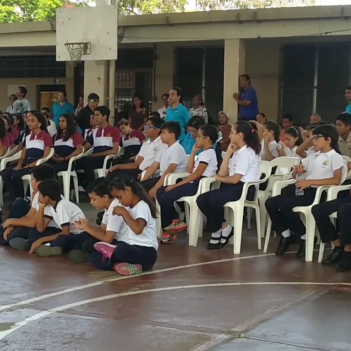 U.E. Colegio Nuestra Señora del Valle - Foto 2 | Guía Margarita