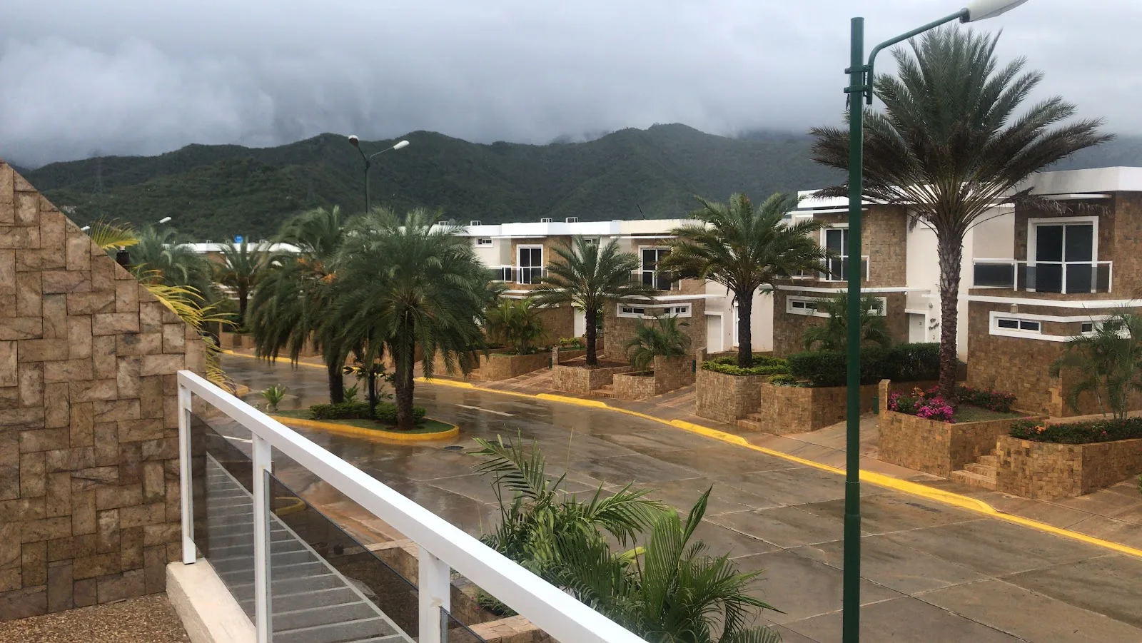 Urbanización Lomas del Encanto